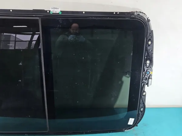 Techo Panorámico Audi Q5 OEM 8R0877041A Usado image 7