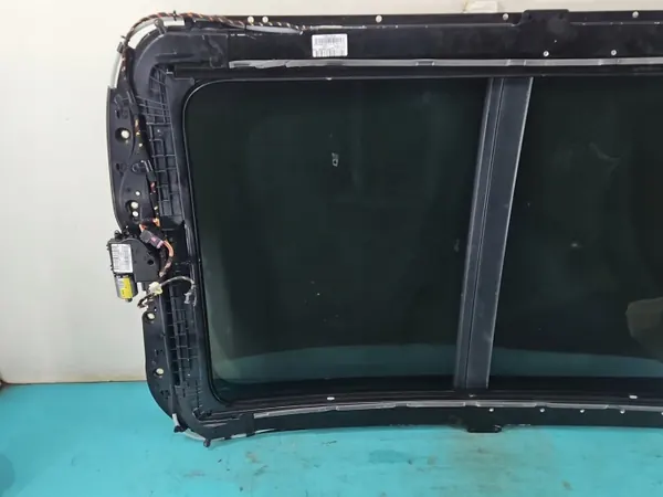 Techo Panorámico Audi Q5 OEM 8R0877041A Usado image 9