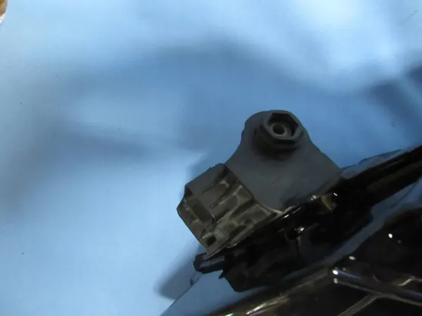 Linker Skoda SuperB 3V1 III Lift Crystal Lighting image 7