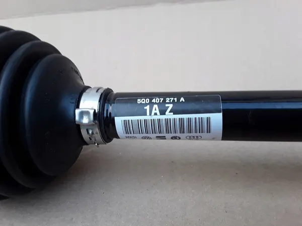 Vänster drivaxel VW Golf VII 1.4 TSI 2017 5Q0407271A image 6