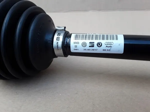 Vänster drivaxel VW Golf VII 1.4 TSI 2017 5Q0407271A image 7