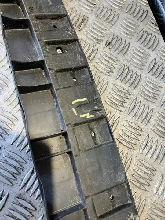 Etupuskuri Iskunvaimennin Ibiza IV 6J0807929B image 5