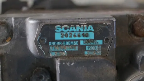 Compresor de aire SCANIA R 440 XPI OEM 2024410 image 5