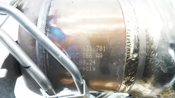 Skoda OE Katalysator OEM 05C131701 image 3