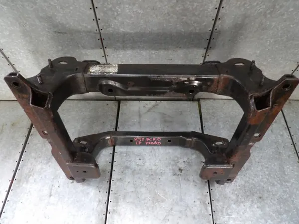 Jeep KJ 2.8 CRD Voor Motorsteun OEM Sanki image 3