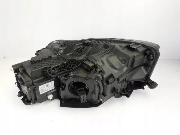 Farol dianteiro direito VW Touareg 761 3 III FULL LED 18-23 image 9