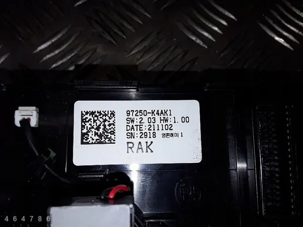Hyundai Kona AC-ohjausmoduuli OEM 97250K4AK1 image 3