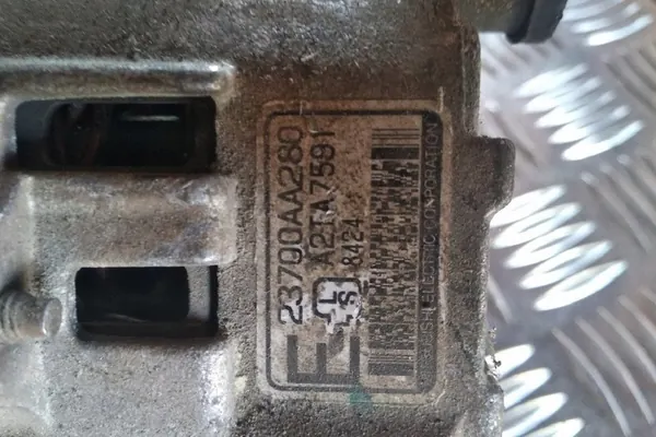 Vaihtovirtageneraattori SUBARU FORESTER 2.0L bensiini 1998 OEM 23700AA280 image 2