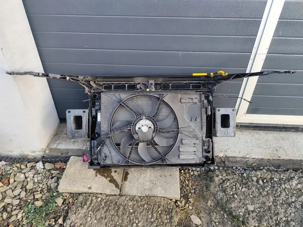 Vorderer Kühlerträger 1.6 TDI Skoda Octavia 3 image 6