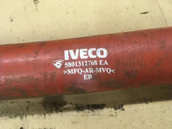 Intercooler-Schlauch Iveco Daily III 3.0 HPI 2014 OEM 5801312768 image 2