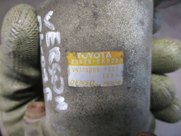 EGR-venttiili 25620-0R022 Toyota Corolla Verso II 04-09 2.2D image 7