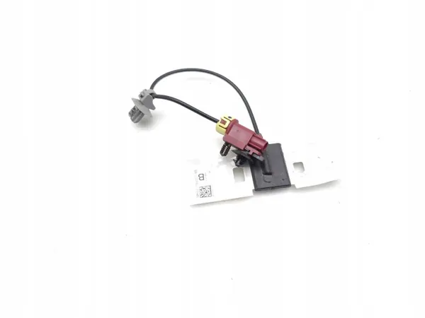 Amplificador de antena Jaguar F-Pace OEM MK83-156037-AB image 4