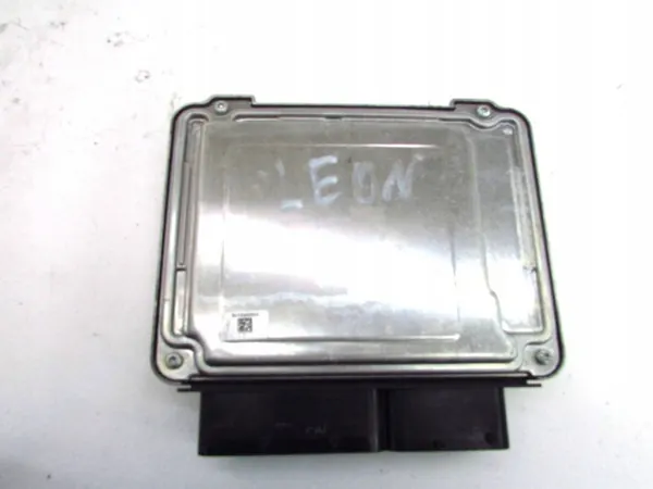 SEAT Motorstyrenhet OEM 05E907309A Begagnad image 4