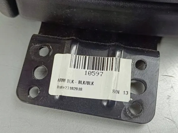 Jeep Compass konsoli käsinoja OEM FOB46586 image 5