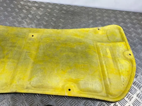 Isolamento do capô Mitsubishi Outlander 2019 FOB53920 image 9