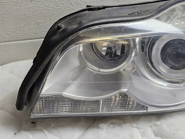 Vasen etu xenon-ajovalo Volvo XC90 Lift image 2