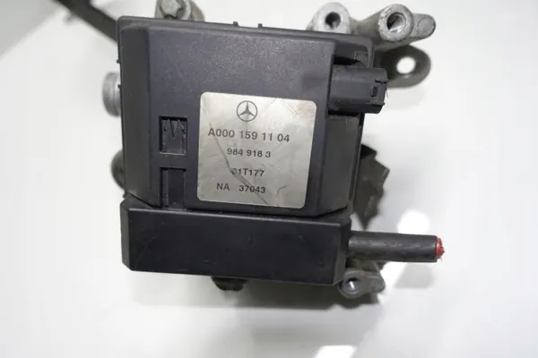 Chauffage eau moteur Mercedes OEM 6111500304 image 4