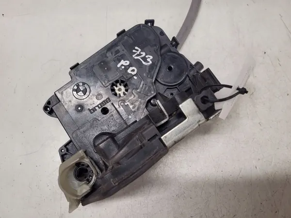 Bakre Höger Dörrlås BMW 3 (E90) A048315 image 2