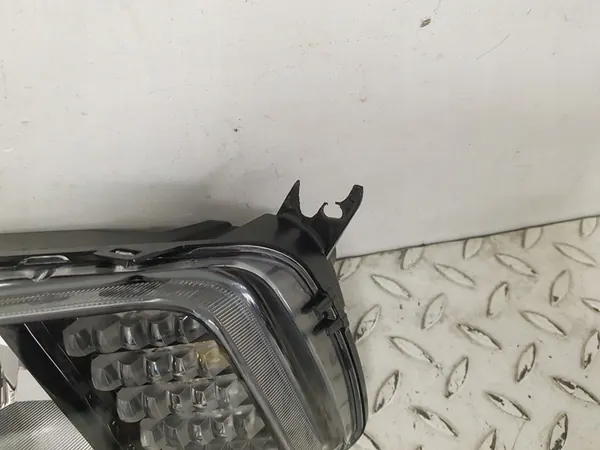 VW POLO 6 VI Halógeno LED DRL Frontal Esquerdo 2G0941661A image 4