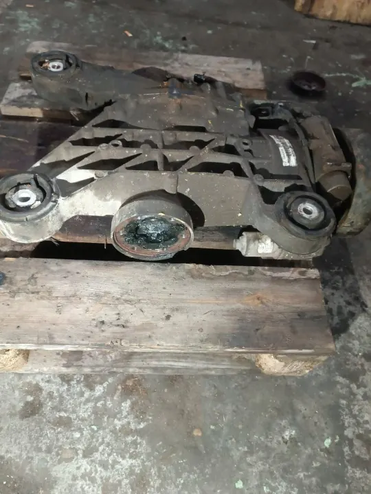 Hinterachsdifferenzial VW Skoda 2.0 TDI 0BR525010 image 5