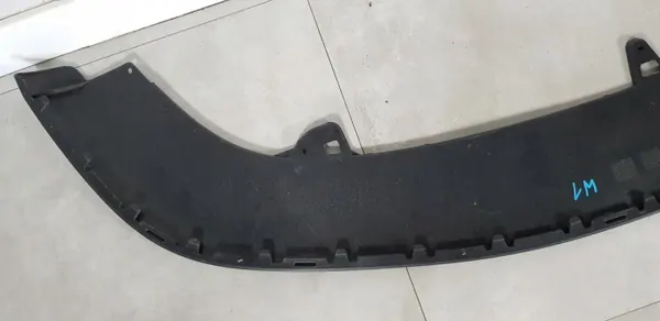 OEM 1T0807903B/C Etupuskurin Spoiler VW Touranille image 5