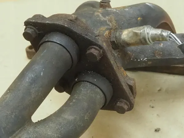 Coletor de escape Opel Vectra B 1.6 image 7