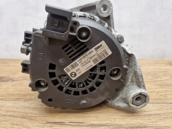 BMW Alternator 3.0D N57 Diesel 230A 8570675 image 2
