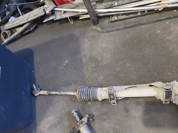 Crémaillère de direction OPEL CORSA C 1.2 25082855 image 3