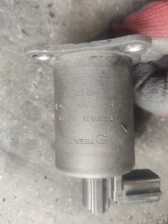 Válvula EGR Renault Trafic II 1.9 DCI 8200229190 image 3