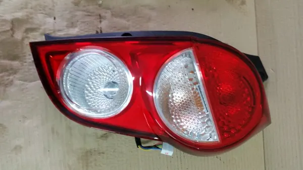 LÁMPARA TRASERA IZQUIERDA O DERECHA CHEVROLET SPARK M300 LIFT 10-15 image 5