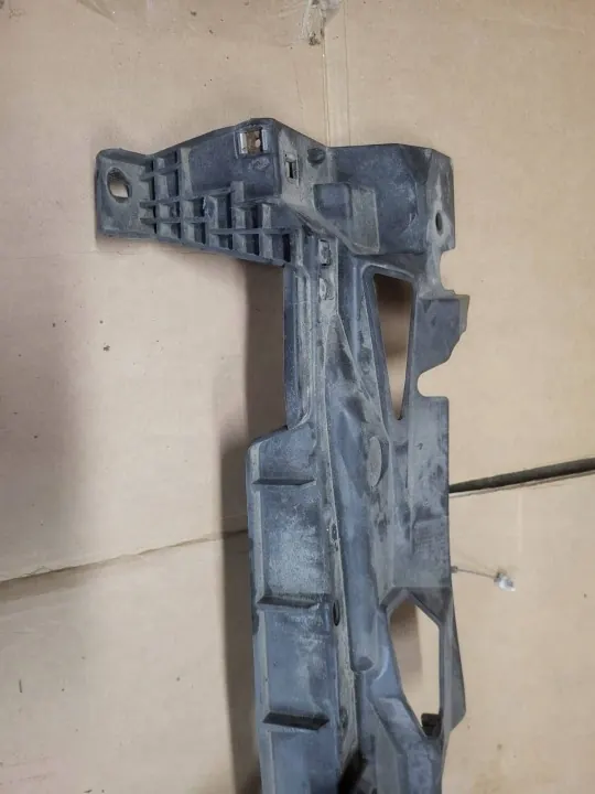 Refuerzo de parachoques Peugeot 508 OEM 9672749280 image 3
