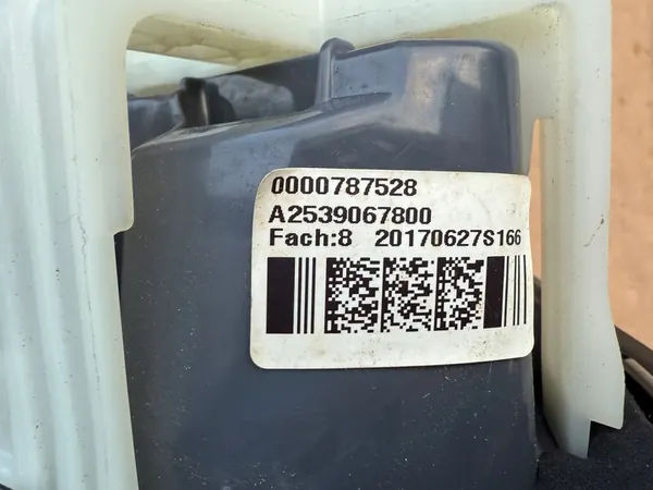 Mercedes GLC 253 SUV Achterlicht LED Rechts OEM A2539067800 image 5