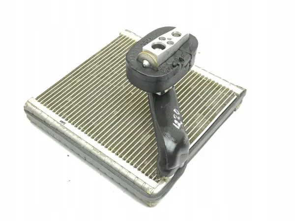 Núcleo de aquecimento A/C Skoda Octavia Mk4 OEM AMD179582 image 7