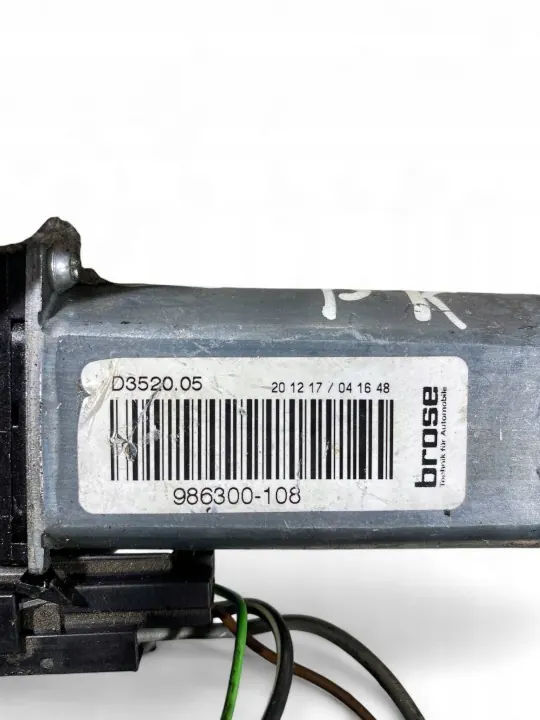 Mercedes-Benz GL X166 Sätets motor OEM 986300 image 6