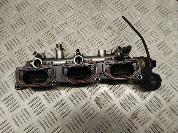 Audi Q5 SQ5 Ansaugkrümmer image 5