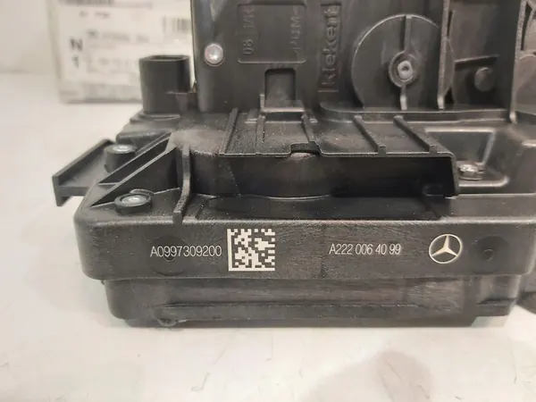 Bakre Höger Lås Mercedes W213 W222 A0997309200 image 3