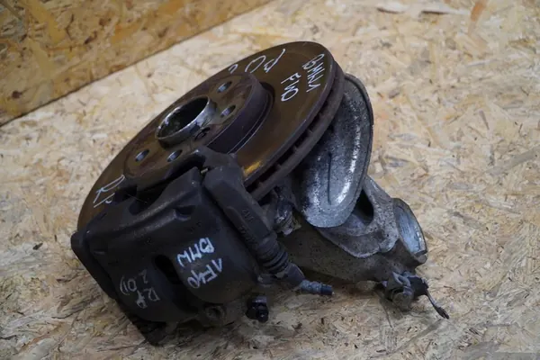 Mozzo di sterzo anteriore BMW 1 F40 2.0 D 19- OEM 6876645/6876646 image 10