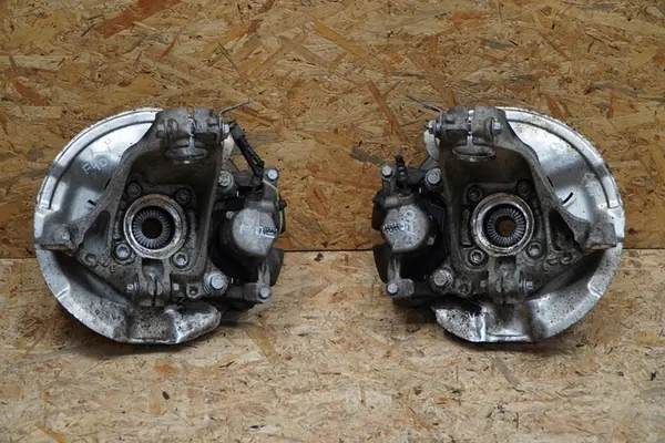 Mozzo di sterzo anteriore BMW 1 F40 2.0 D 19- OEM 6876645/6876646 image 2