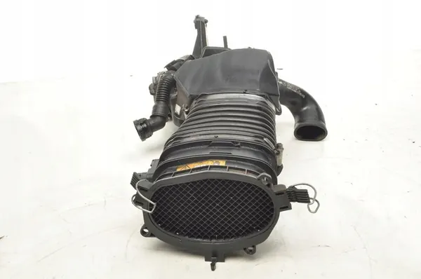 MERCEDES W213 2.0 D LUFTANSCHLUSSRÖHRE A6541400560 image 2