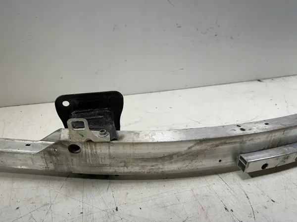 Etupalkki Tesla S Plaid image 4