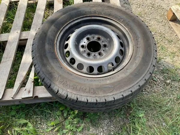OEM A9074014800 Etu-oikea iskunvaimennin kiinnike Mercedes image 3