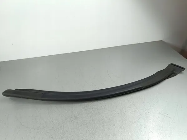 Vedação da porta traseira Subaru Forester SK image 1