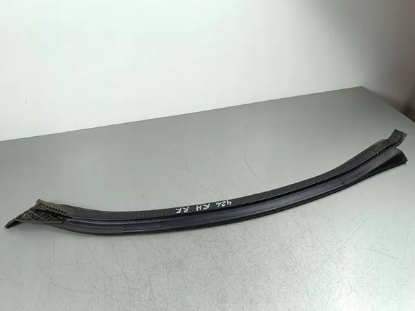 Vedação da porta traseira Subaru Forester SK image 4