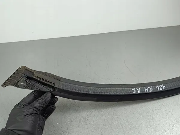 Vedação da porta traseira Subaru Forester SK image 5