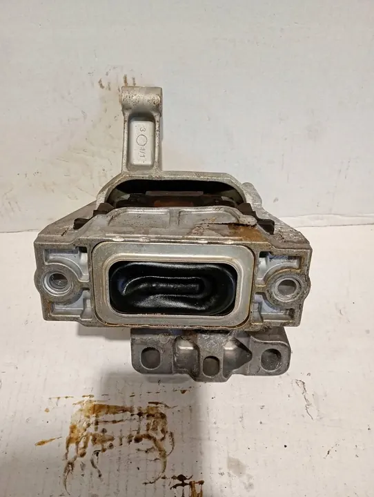 Engine Mount Bracket 5N0199262M VW Audi Skoda Seat image 3