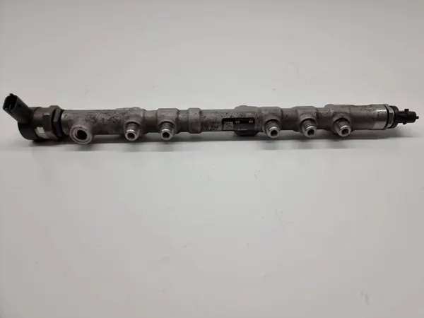 Distribuidor de combustible OEM 0445214321 KIA Sportage image 2
