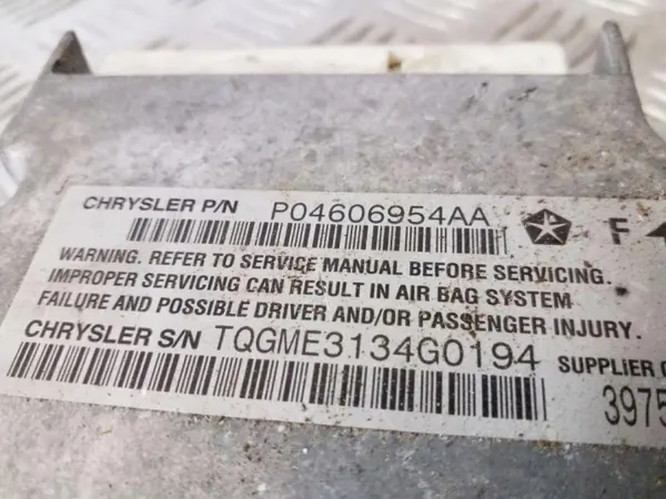 Airbag-Sensor-Modul Jeep KJ OEM P04606954AA image 3