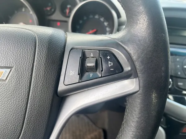 OEM CHEVROLET CRUZE I Lenkradairbag - Gebraucht image 4