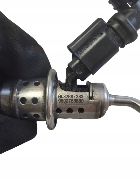Inyector AdBlue OEM 9802763880 para Peugeot 3008 image 3