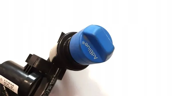 Mercedes-Benz A W177 2019 Tuyau AdBlue image 2